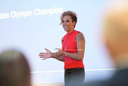 Kelly Holmes Med